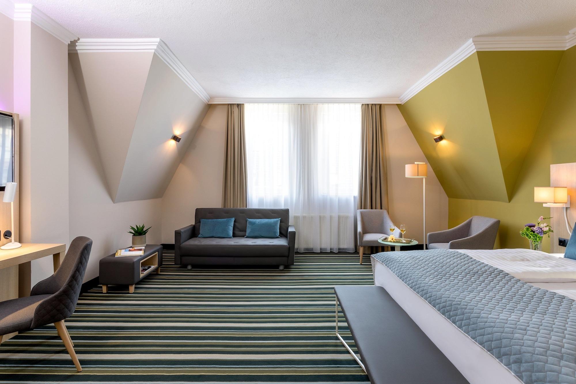 Leonardo Hotel 4*